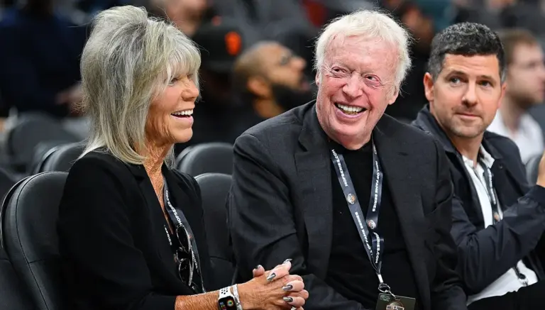 Nike Cofounder Phil Knight and Wife Penny Donate $1 Billion to University of Oregon to Establish New Engineering College