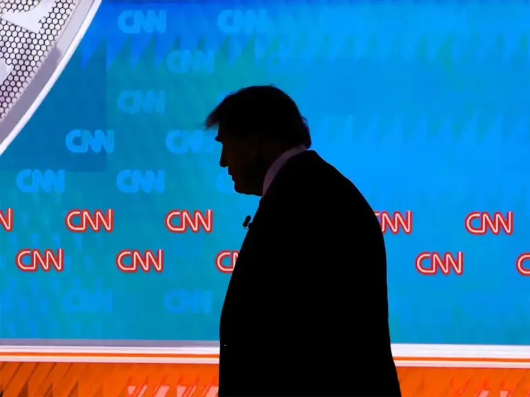 United We Stand: How the White House Media Boycott Reinforces the Indispensable Value of Traditional Journalism