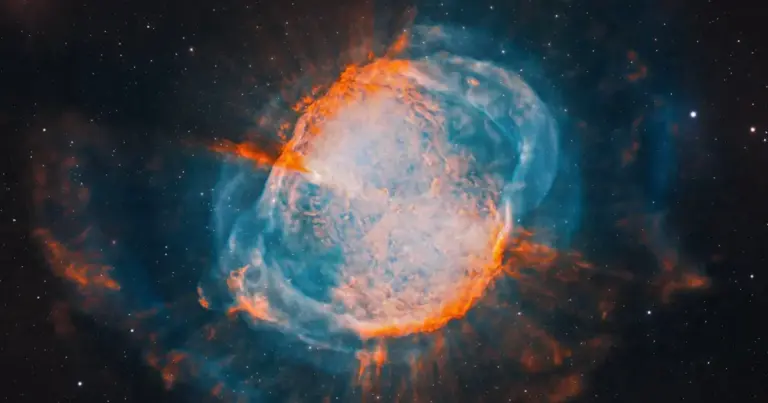 Astrophotographer Andrew McCarthy Offers a Stark Vision of Our Solar System’s Future in New 2027 Calendar