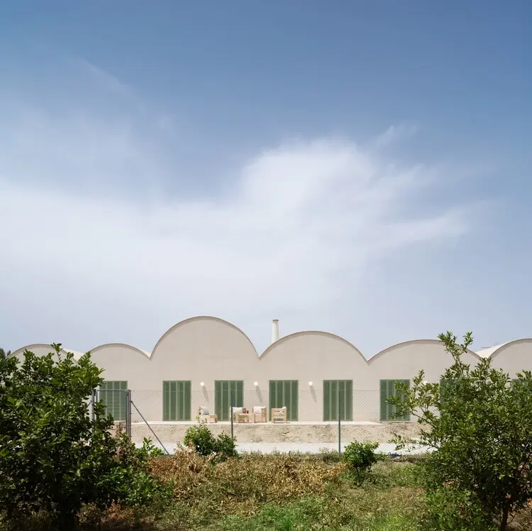Casa Vereda: How L’Aura Ortín Architecture for Happiness Merges Domestic Life with the Natural Landscape